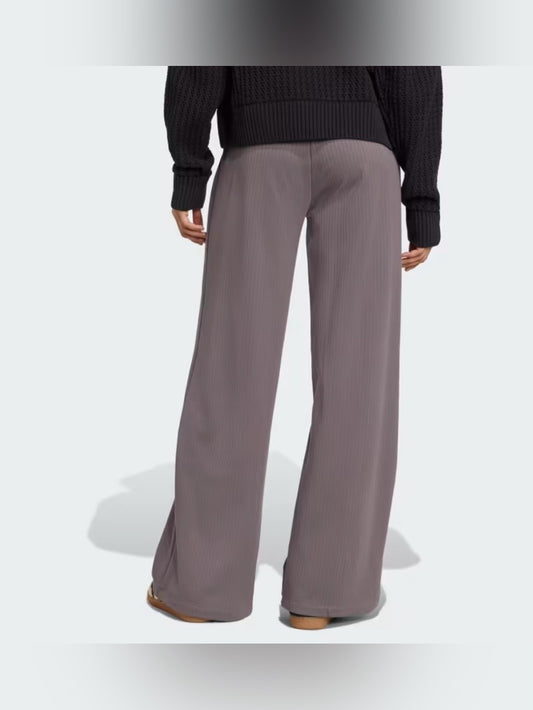Adidas Essentials winterized Wide Rib Pants, size L
