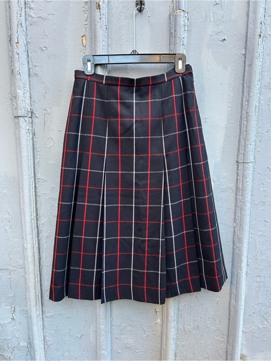 Burberrys vintage plaid wool kilt, Approx Size 6