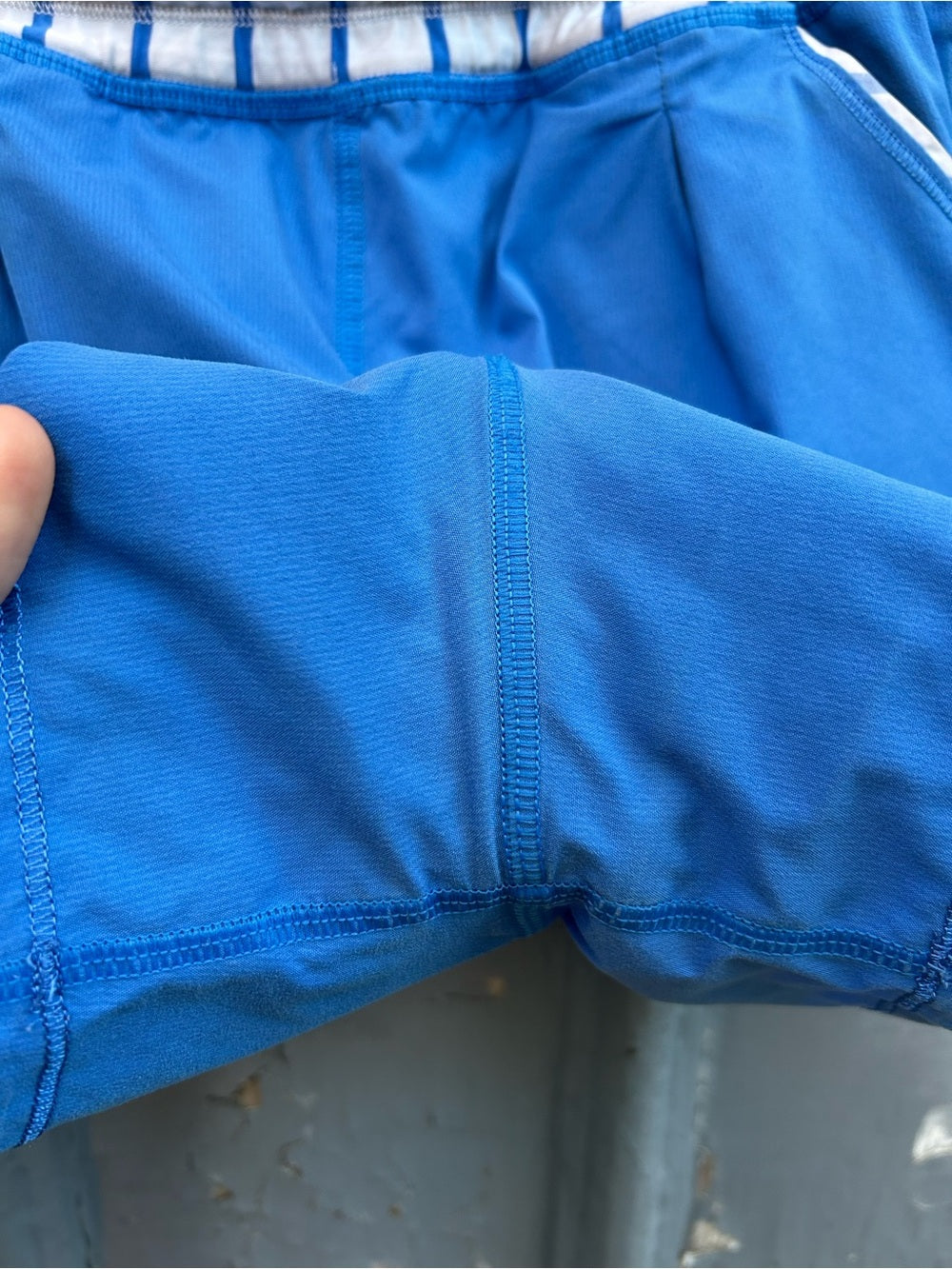 Lululemon Free Reign Shorts, size 6