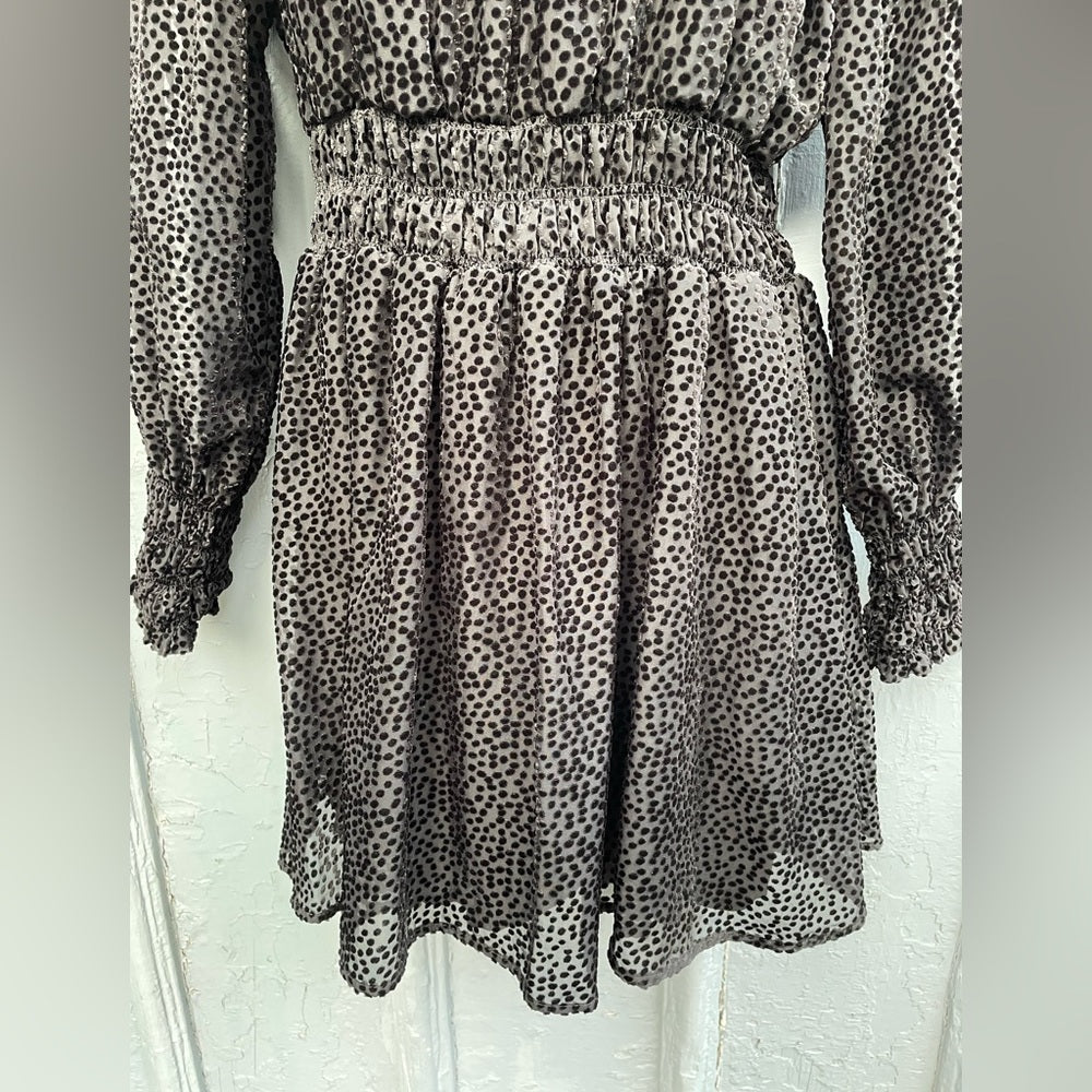 H&M Polka Dot Chiffon Dress with Smocking, size m8