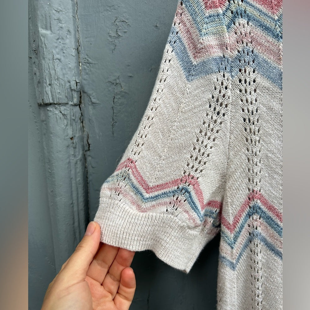 Moth Anthropologie Cream Chevron Knit Top, size M