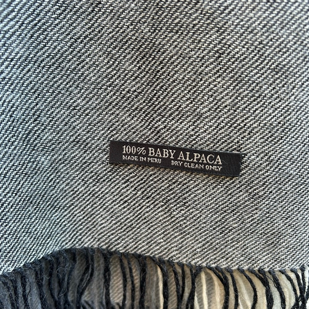 Baby Alpaca Plaid Scarf, BNWOT, 28.5” x 75”