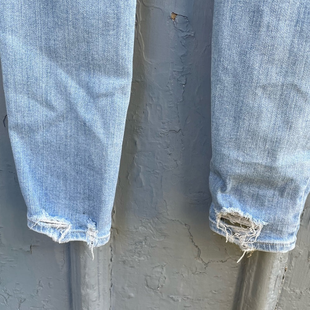 Paige Light Rinse Vertugo Ankle Jeans, size 24