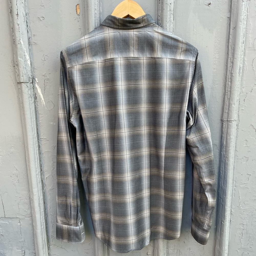 Ted Baker blue plaid “ Buldate tapered fit” buttondown, Ted size 3 (medium)