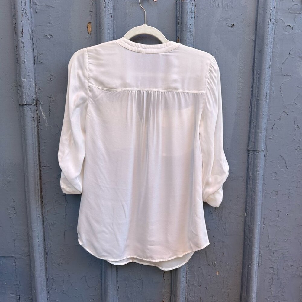 Trina Turk Cream blouse, size xs