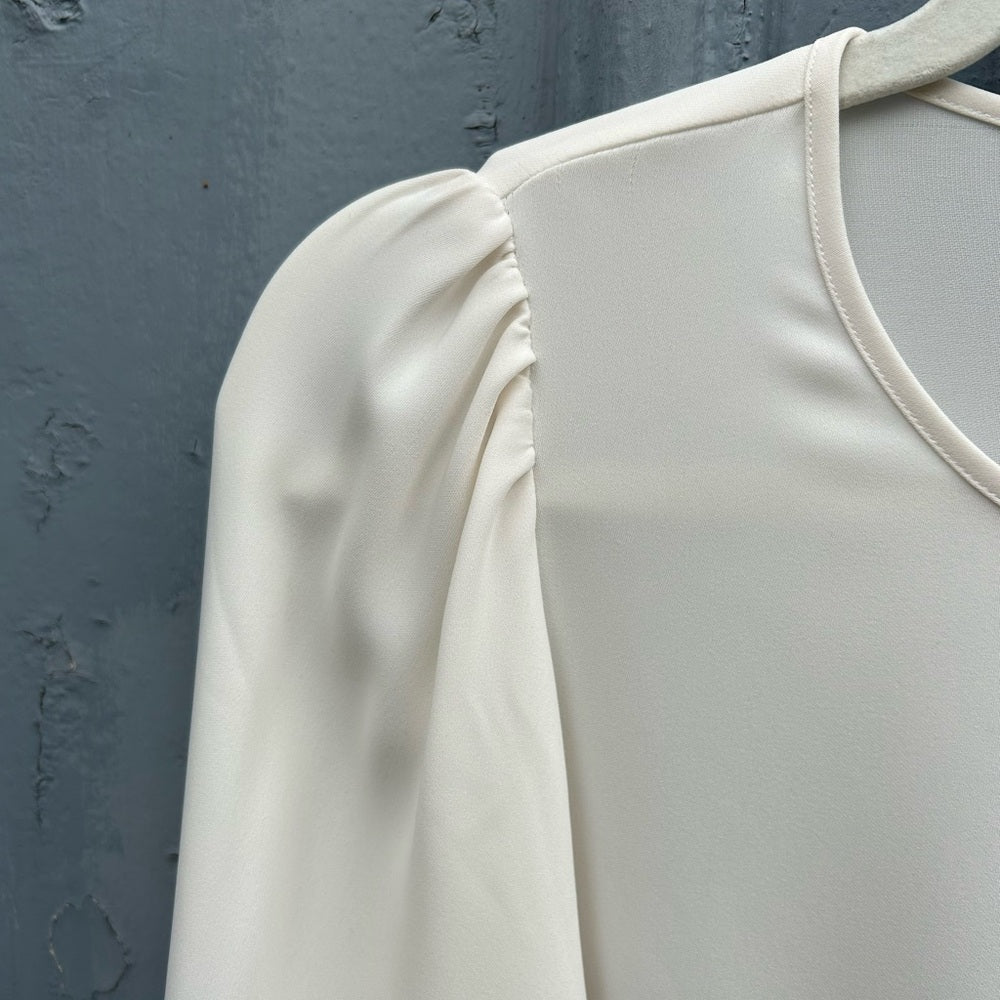 Wilfred Cream Long Sleeve Crepe Blouse, size M
