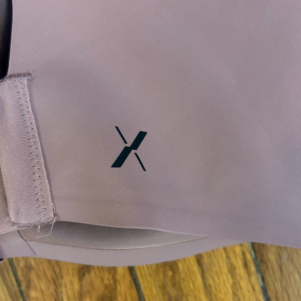 Knix Catalyst Zip Front Pink Bra, size 6