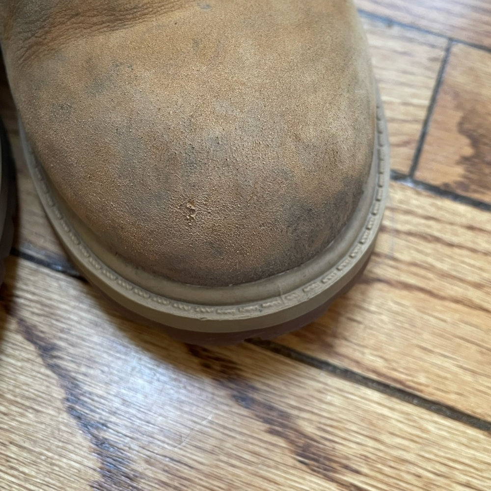 Timberland Ankle Sherpa Hiking Boots, size 2