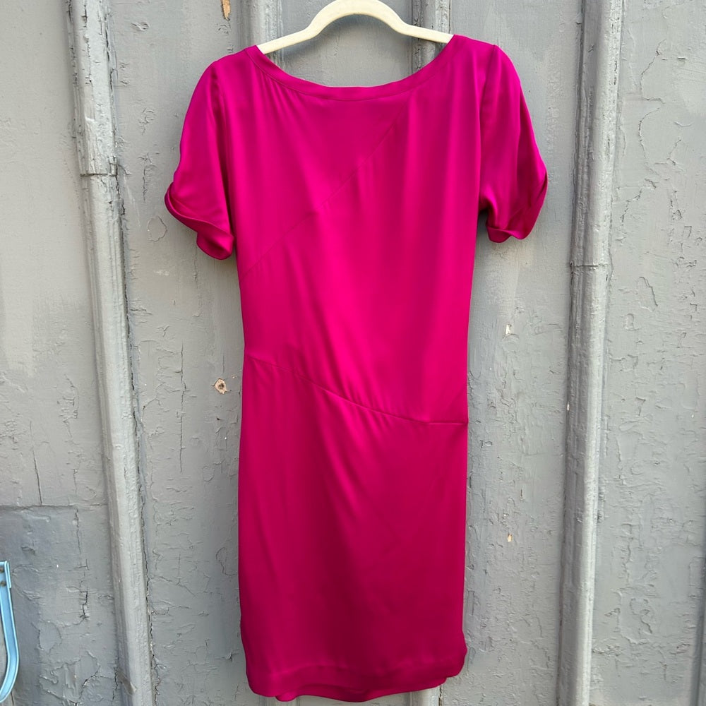 Diane Von Furstenberg Silk Leron Dress, size 10