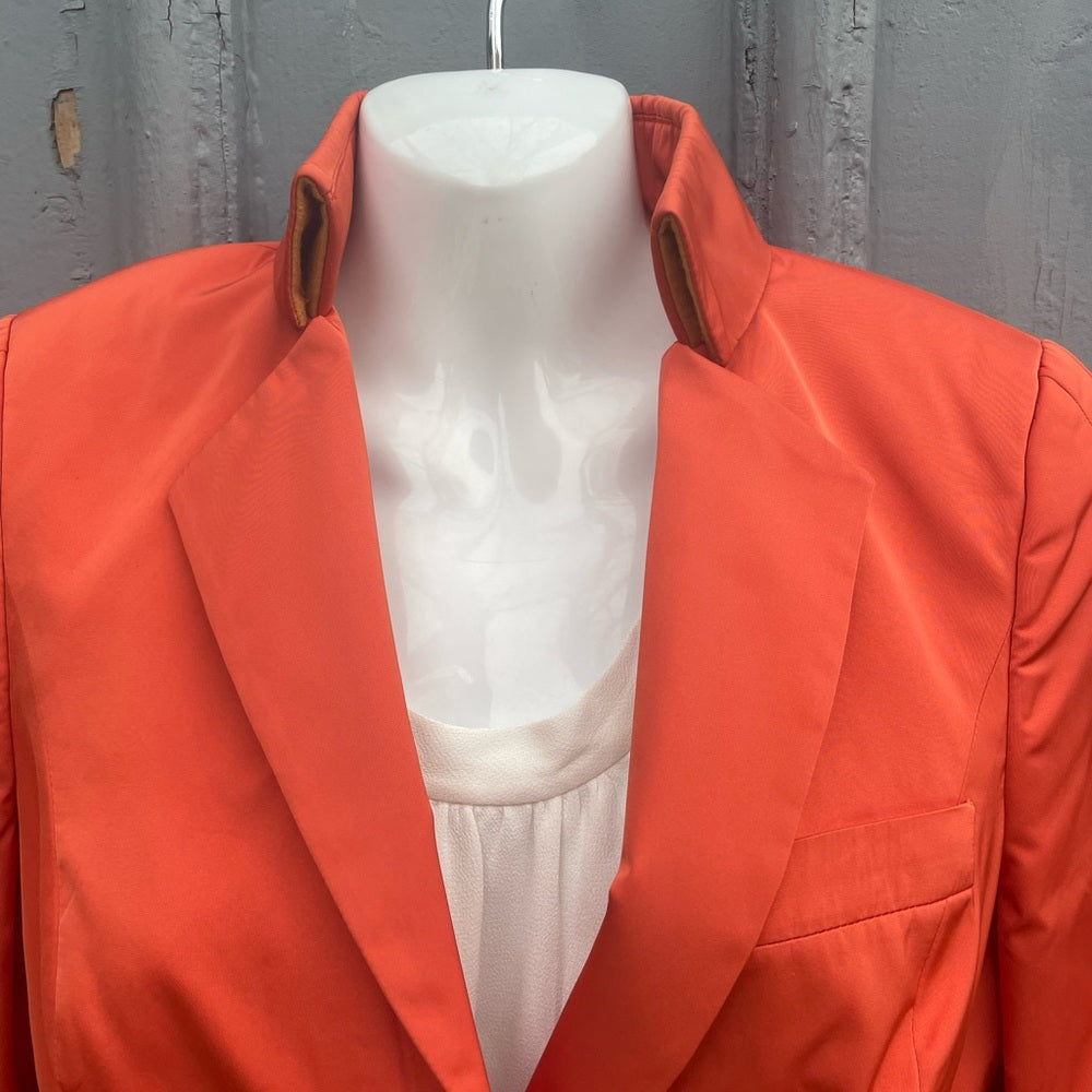 Circle Of Gentleman Women's Orange Blazer, size 8
