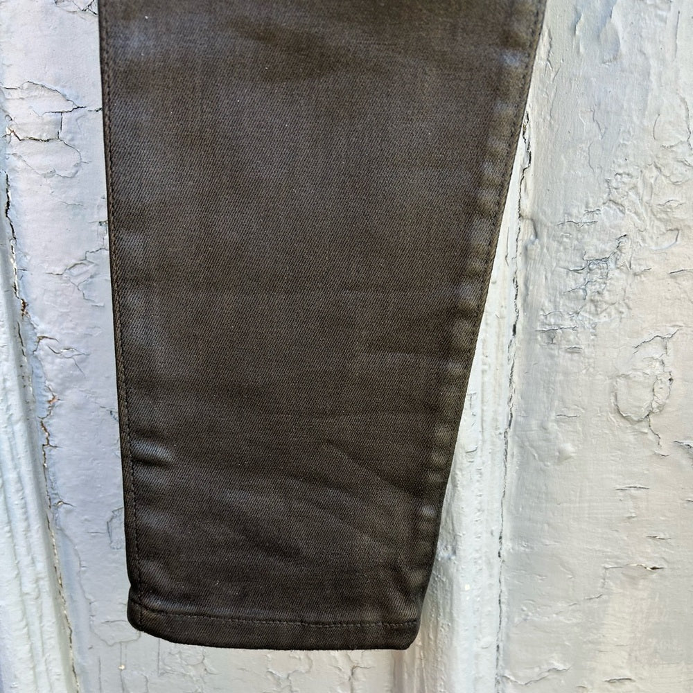 Banana Republic High Rise Slim Coated Denim, BNWT, size 8T