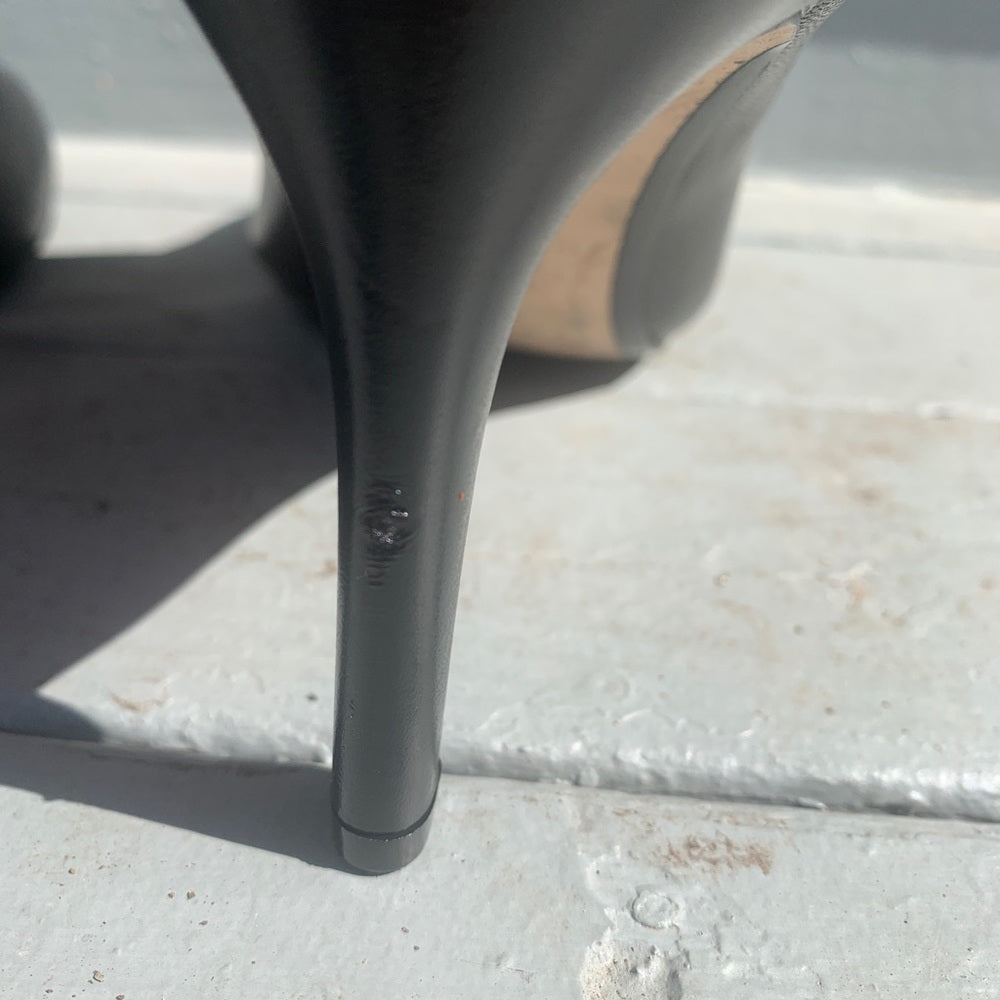 Charly Amar geometric claudine bootie, size 9