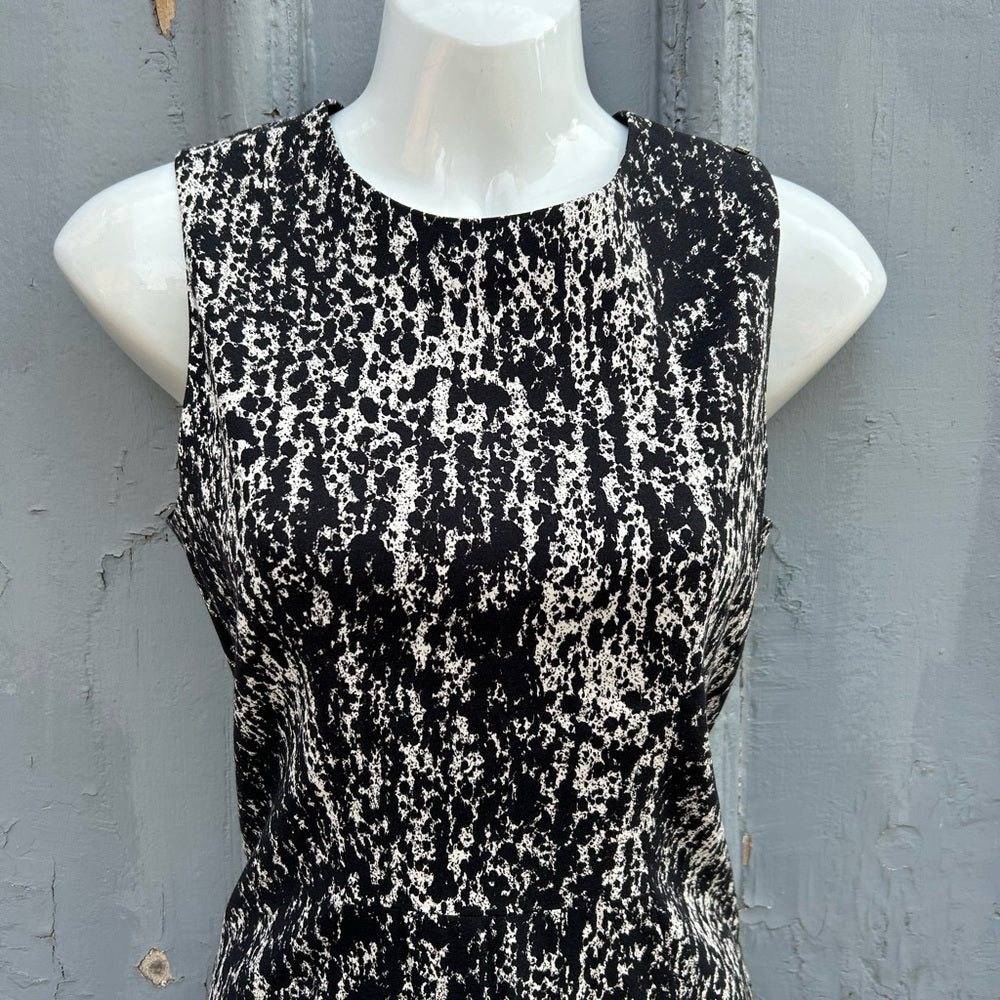 Sportmax Black & White abstract Sleeveless midi dress, BNWT, size 6
