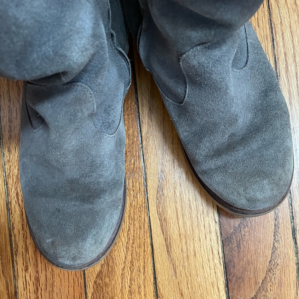 Jacadi Suede Sherpa lined ankle boots, size 1