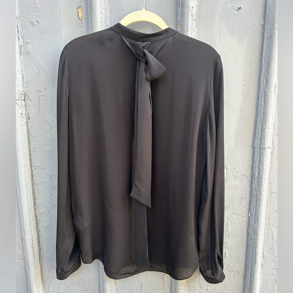 Elizabeth & James black silk tie front blouse, size M
