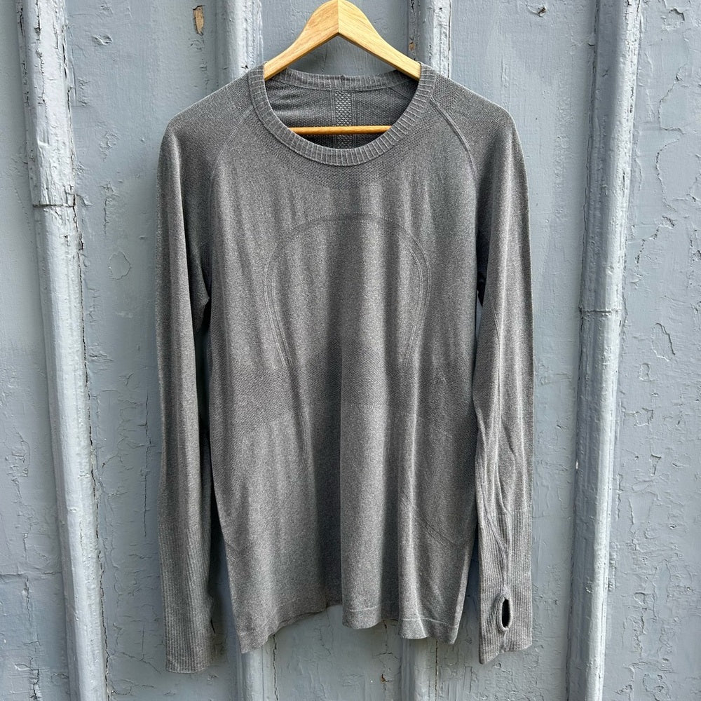 Lululemon Long Sleeved Grey Swiftly tee, size 12