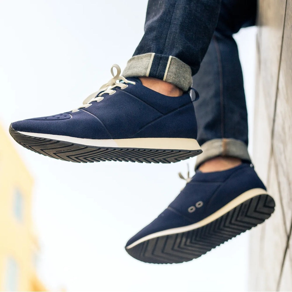 Native Cornell Lace Up Sneakers, size 38 US 6