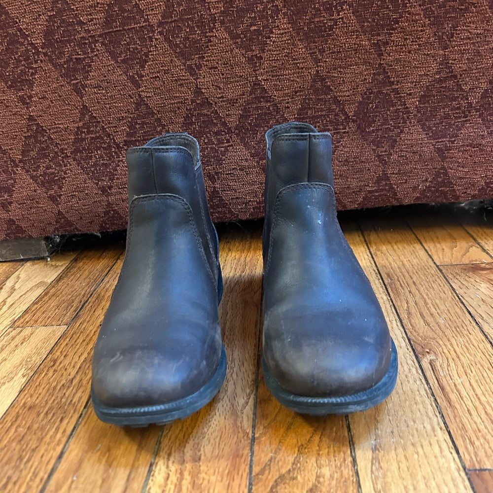 UGG Women's Bonham Waterproof Leather Chelsea Boots, Size 6