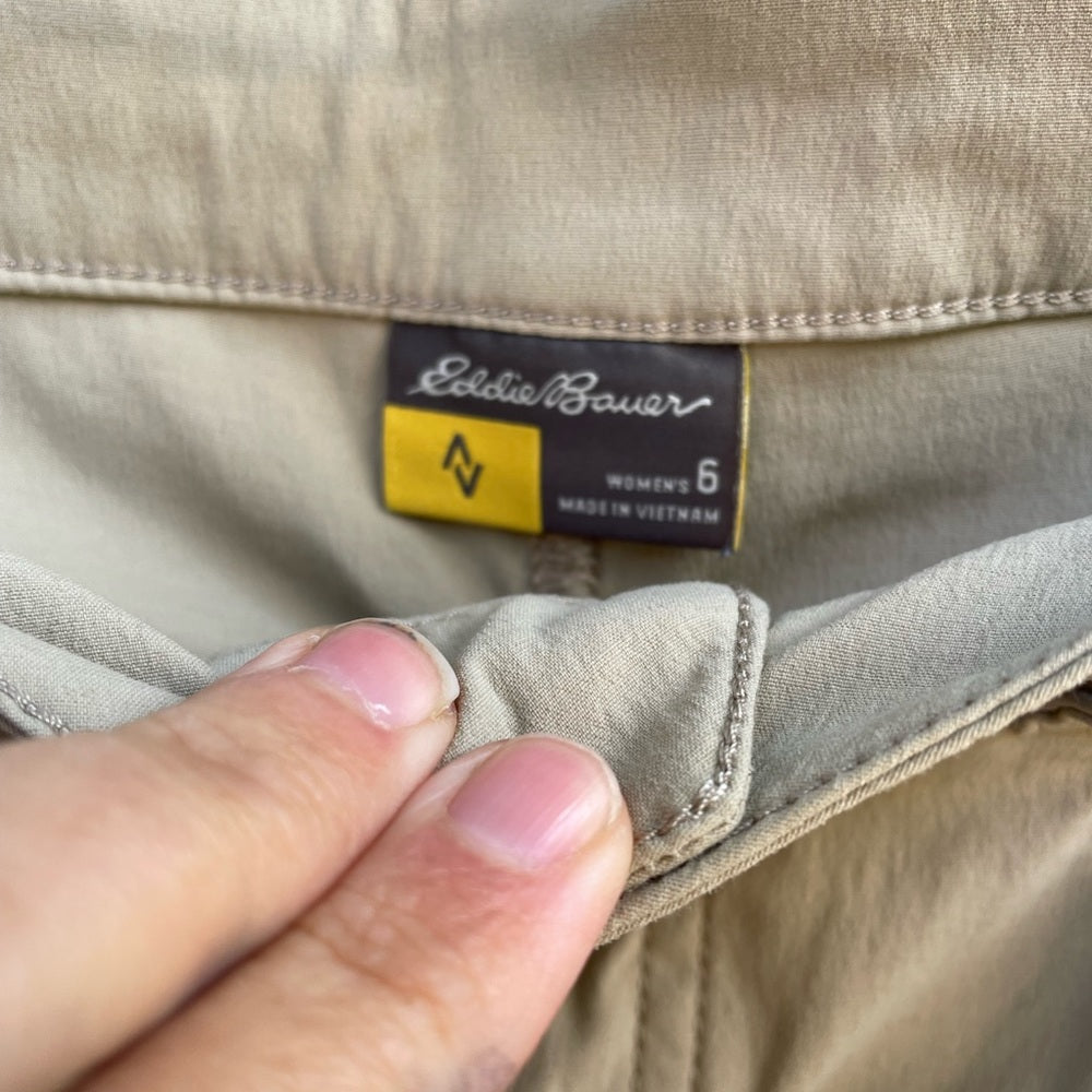 Eddie Bauer Taupe Cargo Shorts, size 6
