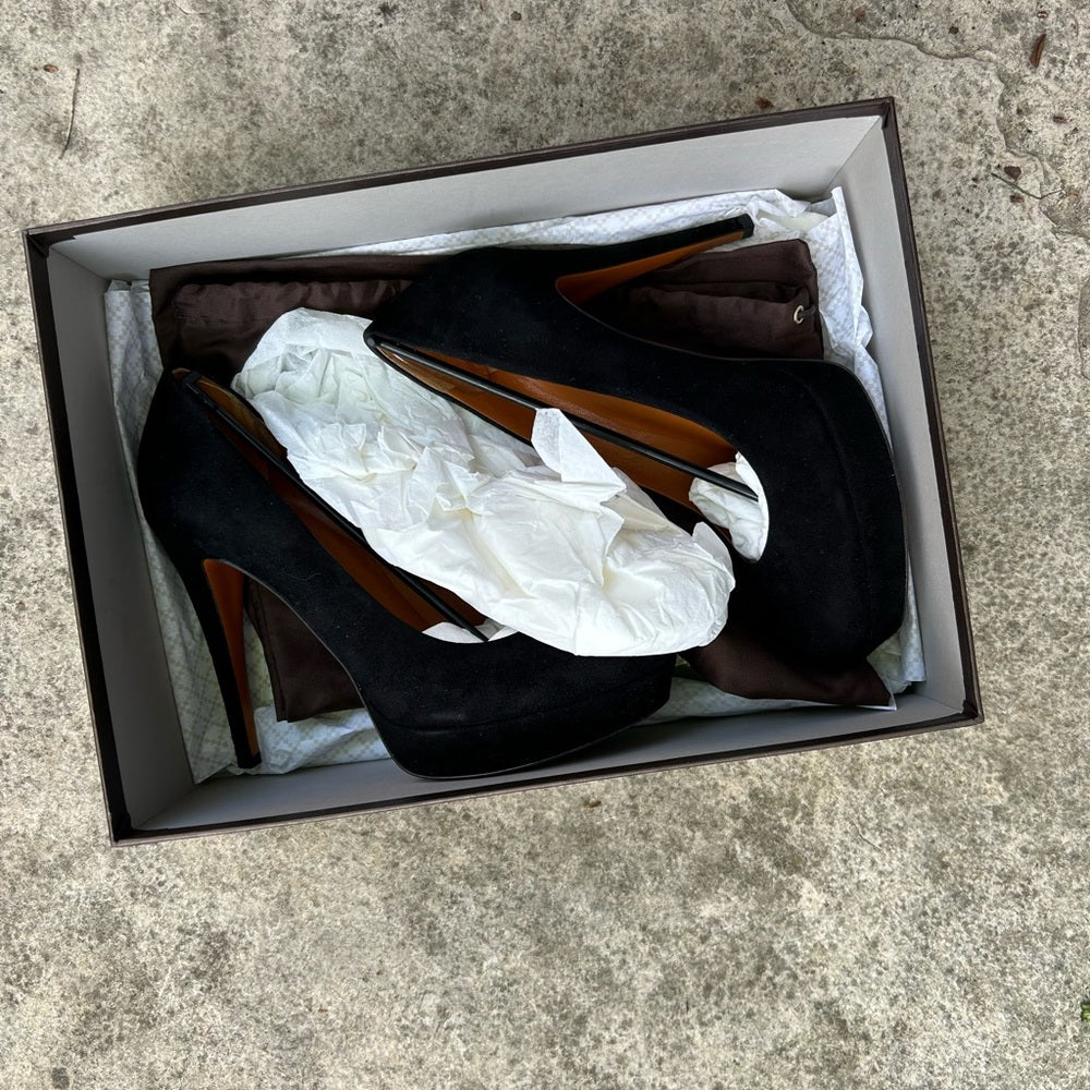 Gucci Kid Scamosciato Cuir Platform Heels, size 37