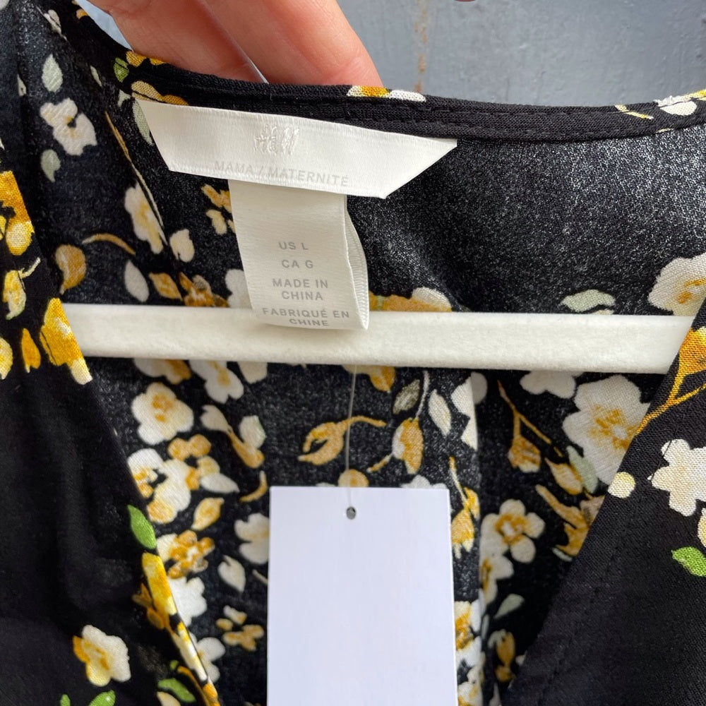 H&M Mama Black Floral Maternity blouse, Large