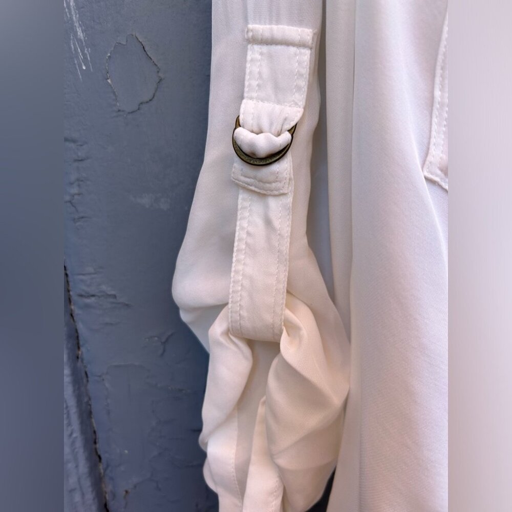 Trina Turk Cream blouse, size xs