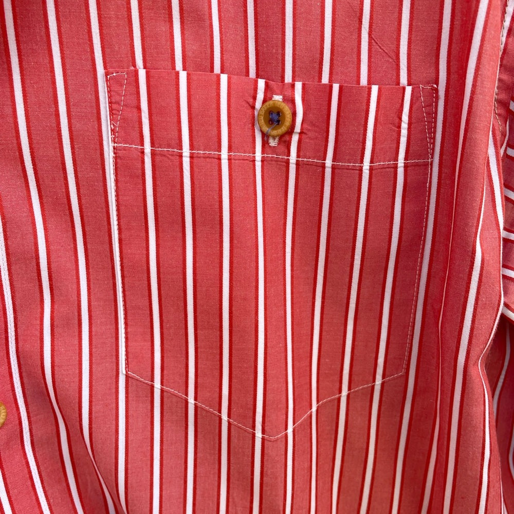 Ted Baker “Nipani” red vertical stripe Buttondown, size Ted 3 (Medium)
