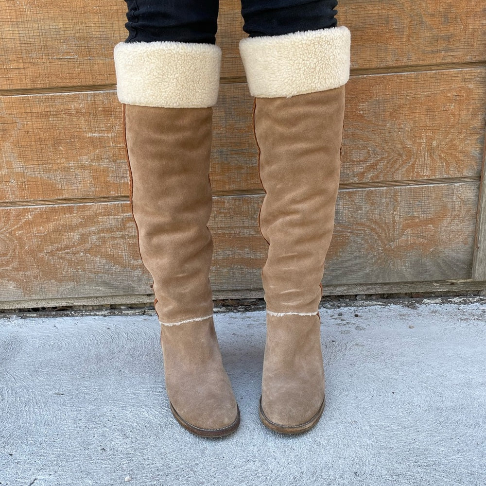 Philosophy Di Alberta Ferretti Camel Suede Shearling Boots, size 38.5