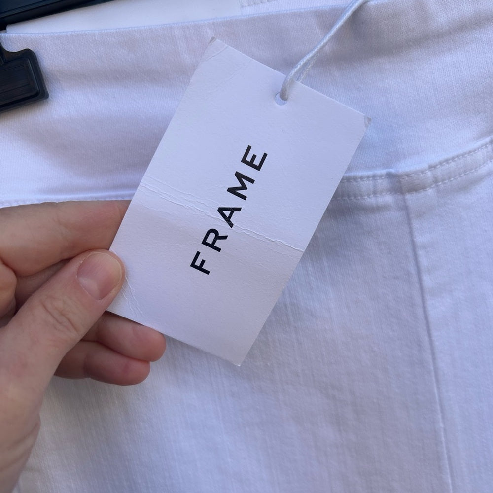 Frame White Jet Set Flare, BNWT, size 2 (Waist 30-34)