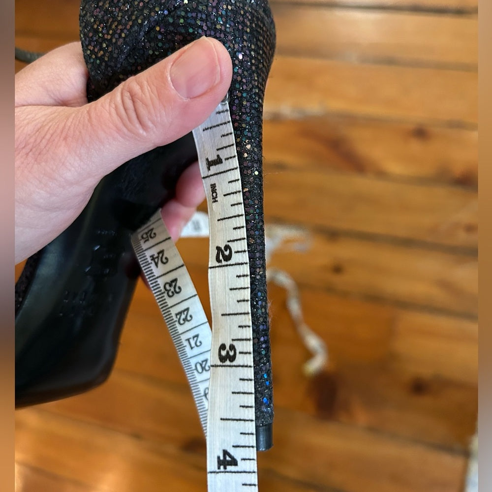 Stuart Weitzman Nudistong Glitter Heel, size 7.5