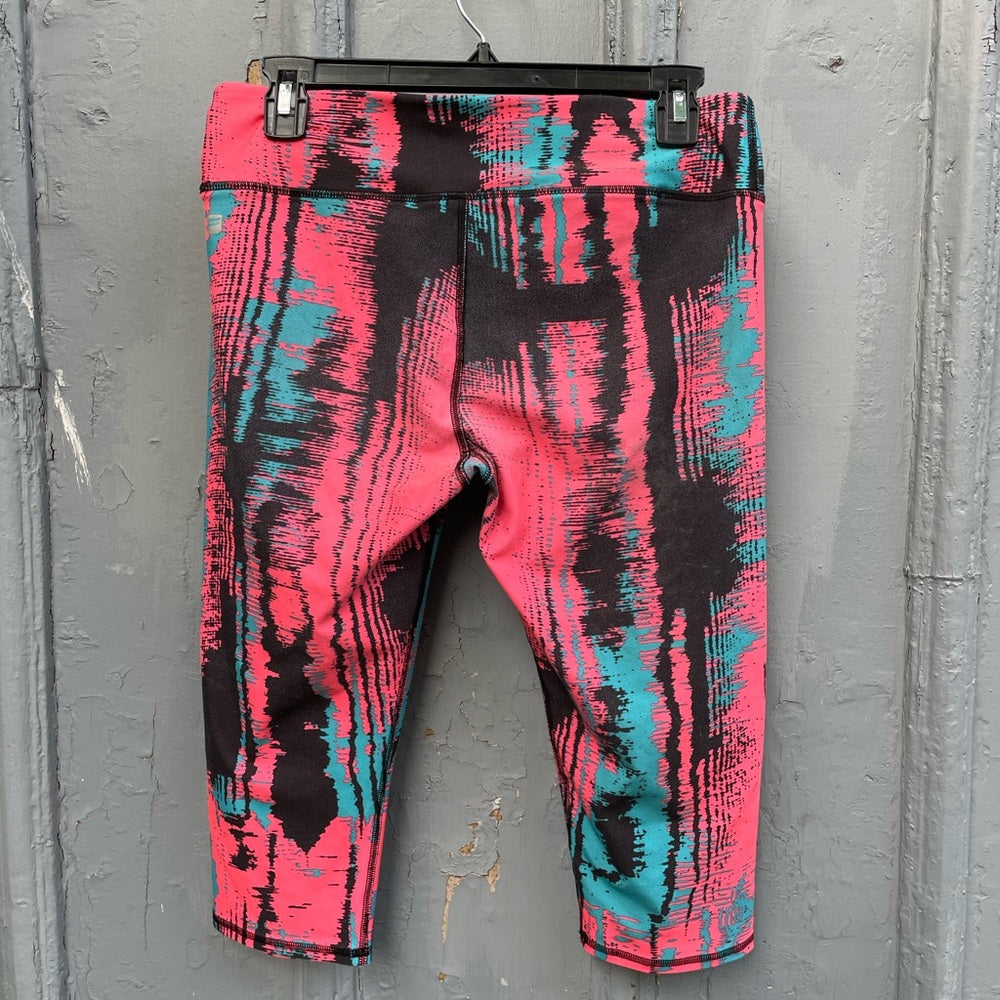 Fabletics Define Mid-Rise Crop Legging Heat Wave Print, size M