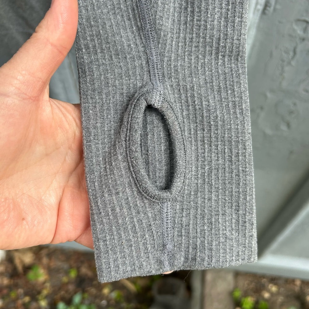 Lululemon Long Sleeved Grey Swiftly tee, size 12