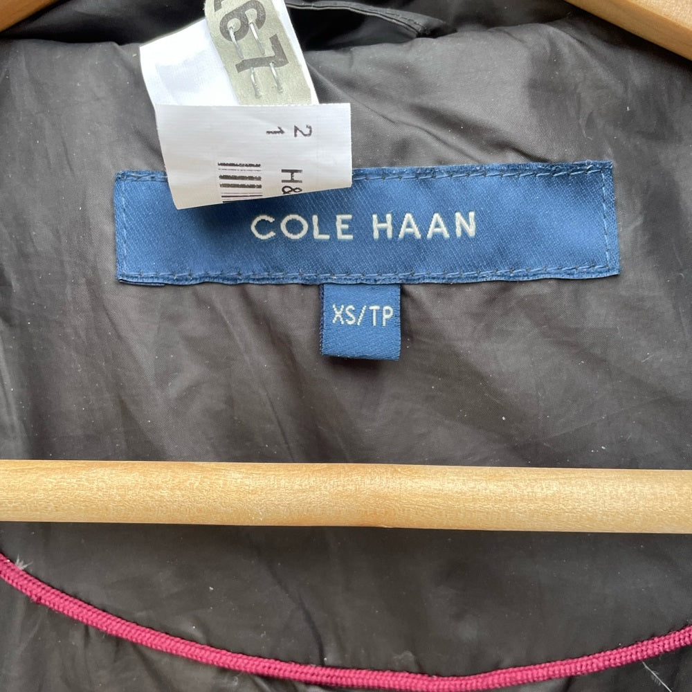 Cole Haan Bib Insert Down & Feather Fill Coat, size XS