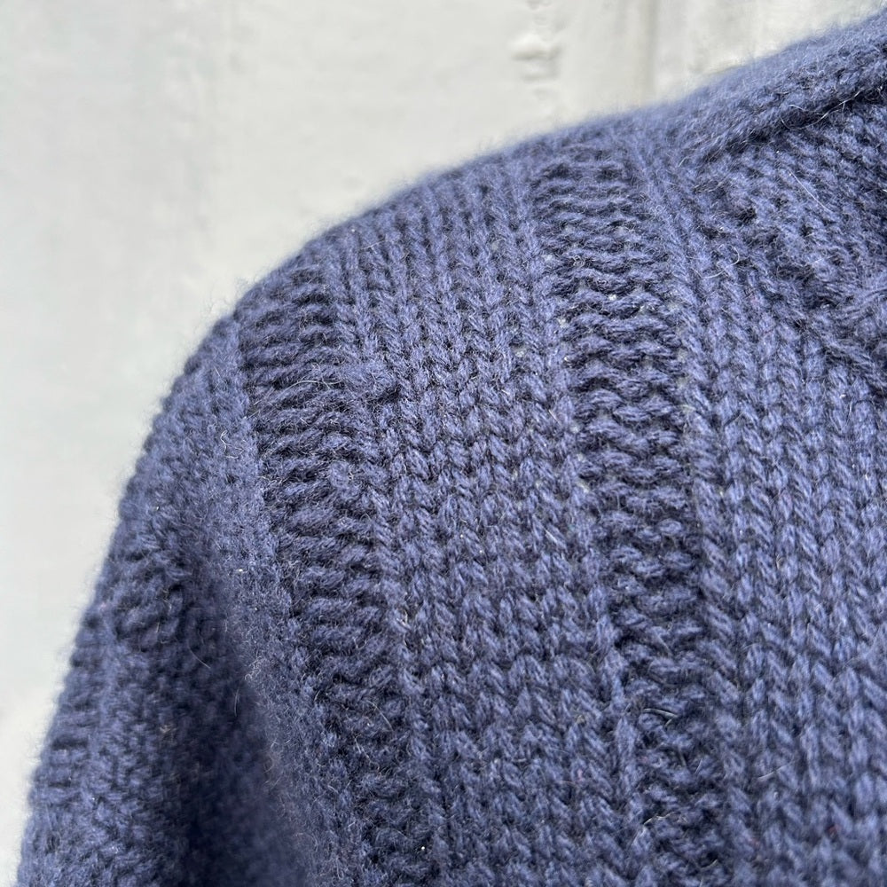 Allude Wool Cashmere Ribbed turtleneck, size Small