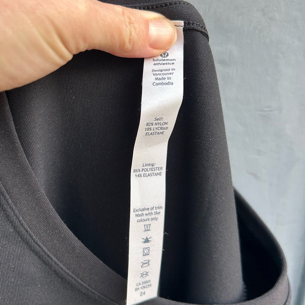Lululemon &go Where-To Dress *Long Sleeve, size 8