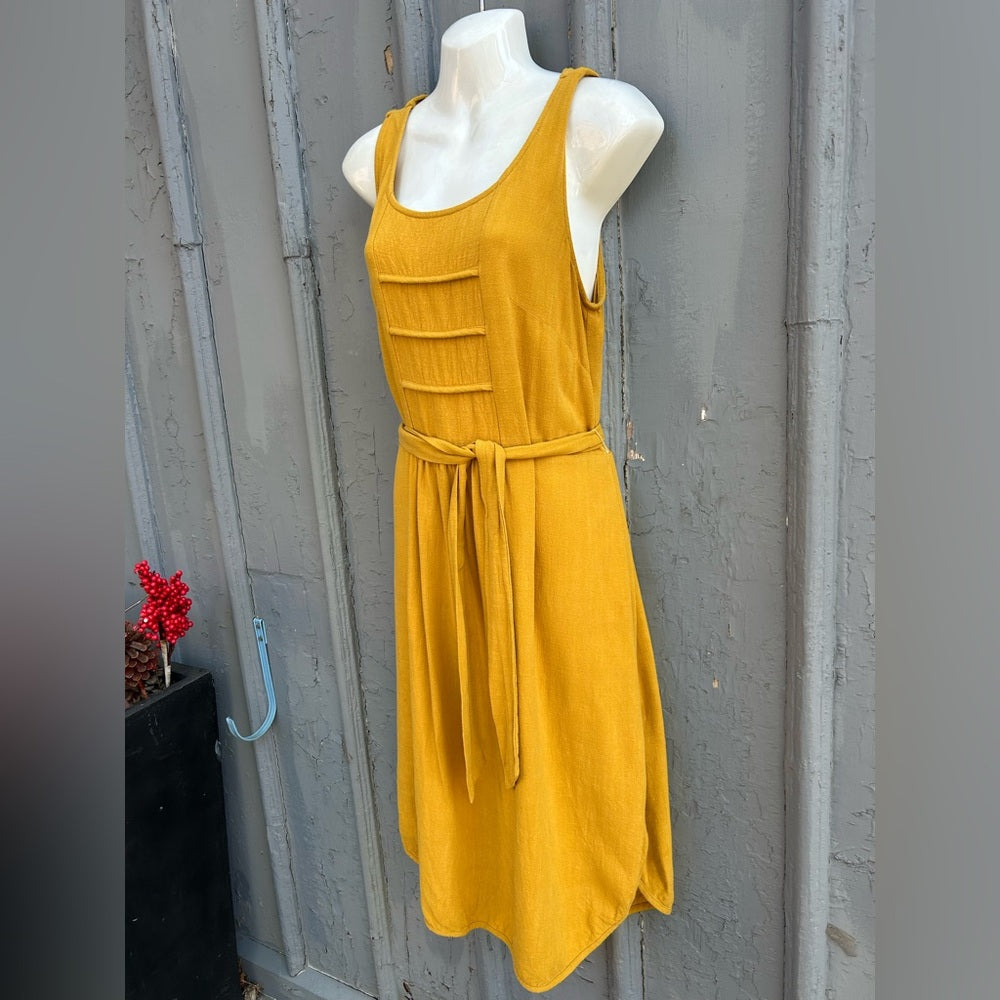 Cokluch Linen blend yellow sleeveless dress, size M