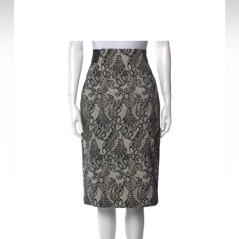 Bill Blass New York, black/ivory lace high waisted skirt with pockets, size 10