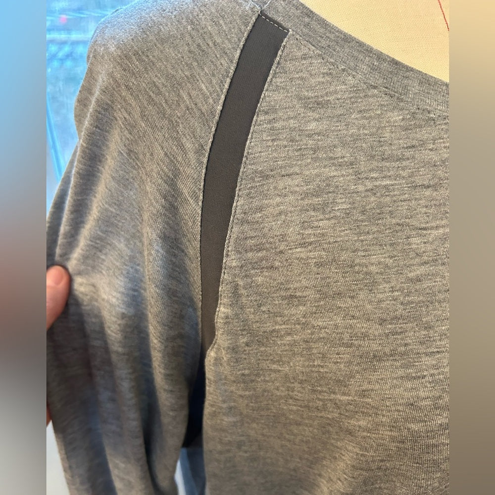 Vince Long Sleeved Tee, BNWT, size XL