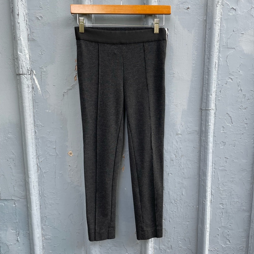 Everlane Dark Grey Stretch Ponte skinny pant, size 00