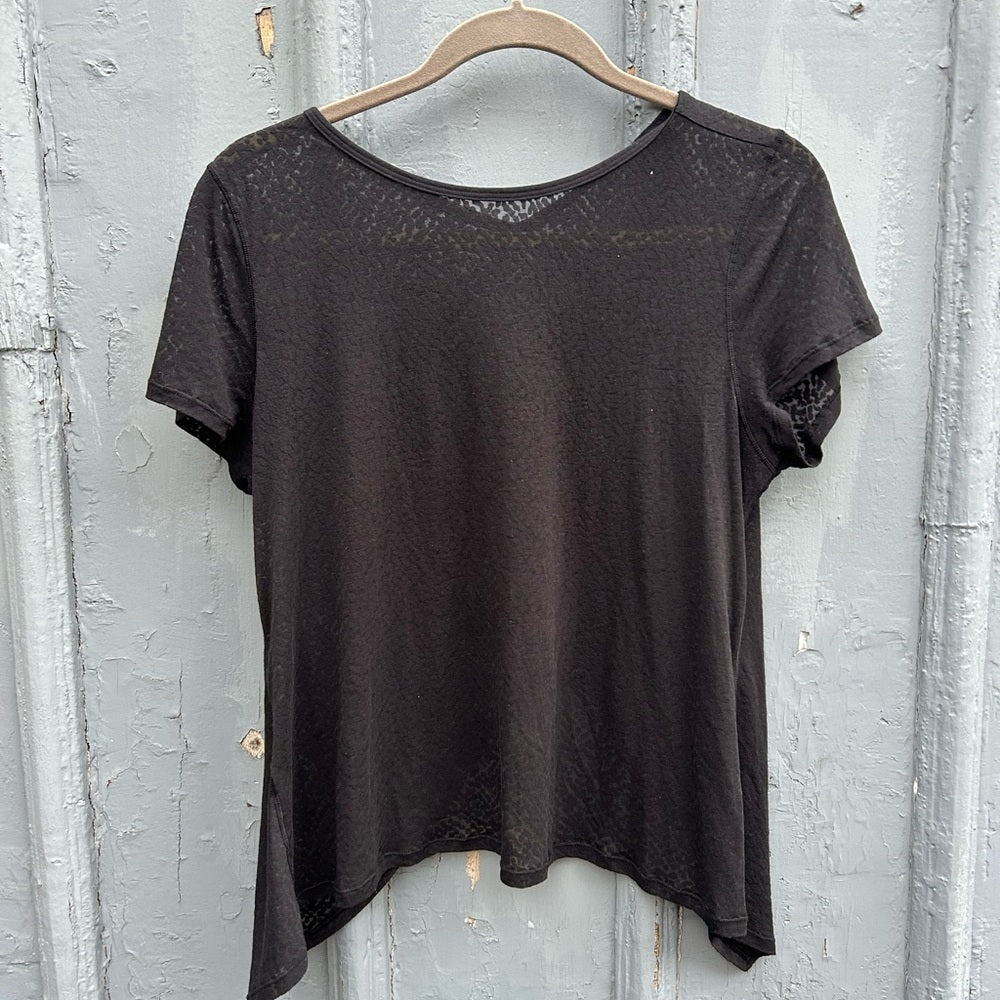 Lululemon Black Loop Around Tee, size M