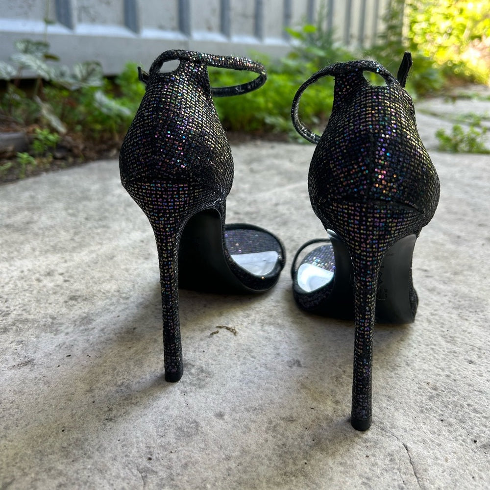 Stuart Weitzman Nudistong Glitter Heel, size 7.5