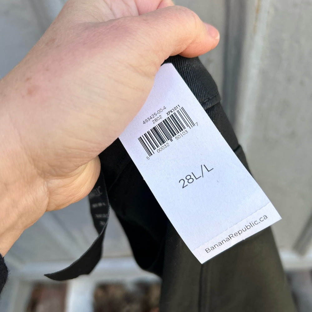 Banana Republic High Rise Slim Coated Denim, BNWT, size 8T