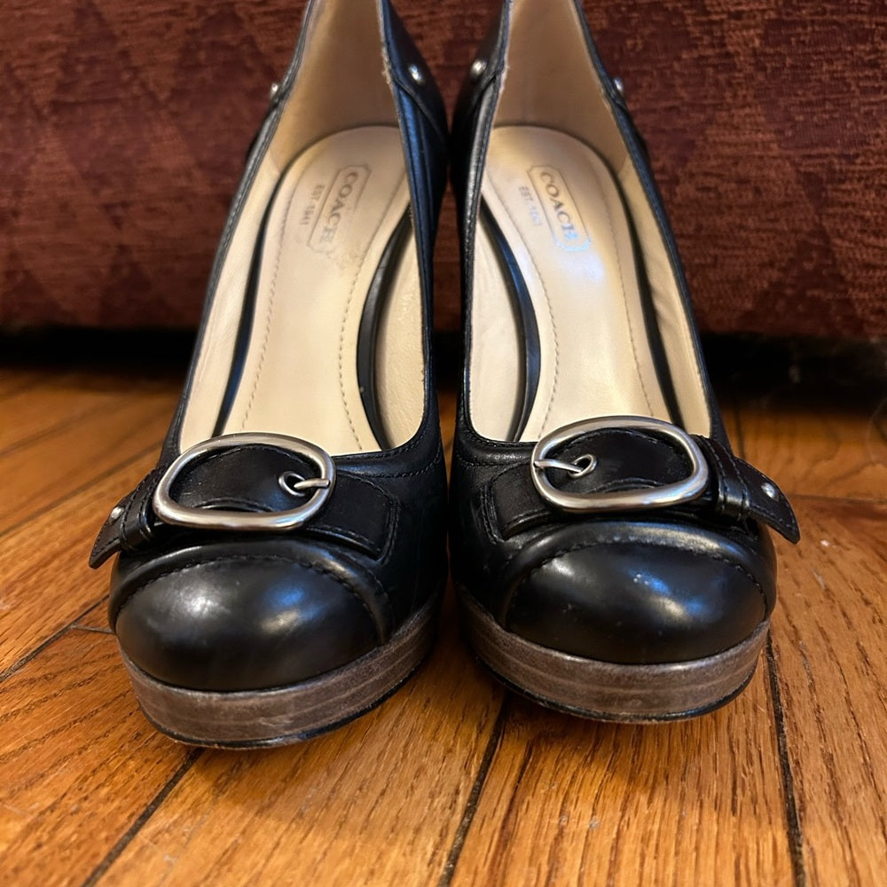 Coach Black Arista Buckle Stacked Heels, size 6