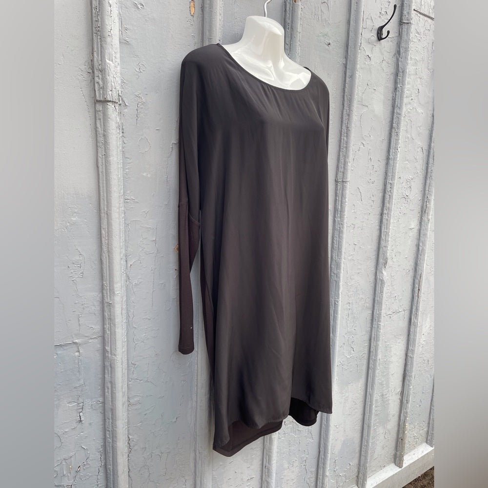 Vince Silk & Viscose Black Shift Dress, size Small