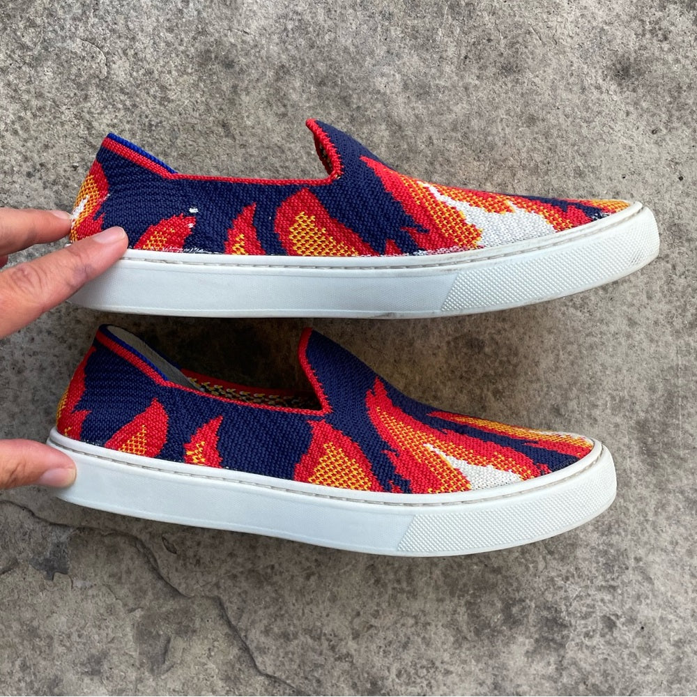 Rothys Kid’s Flame Slip On Sneaker Flats size 3