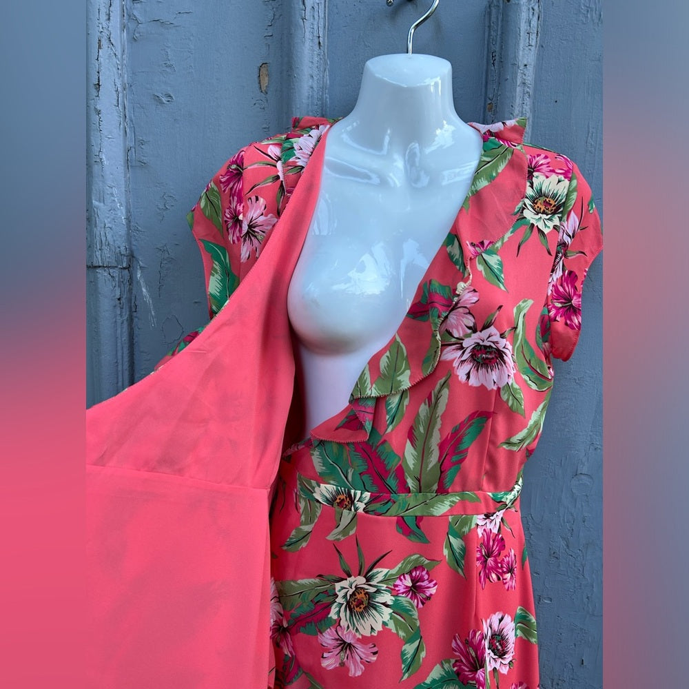 Aritzia Sunday Best Savoy Dress Gemini pink. size 6