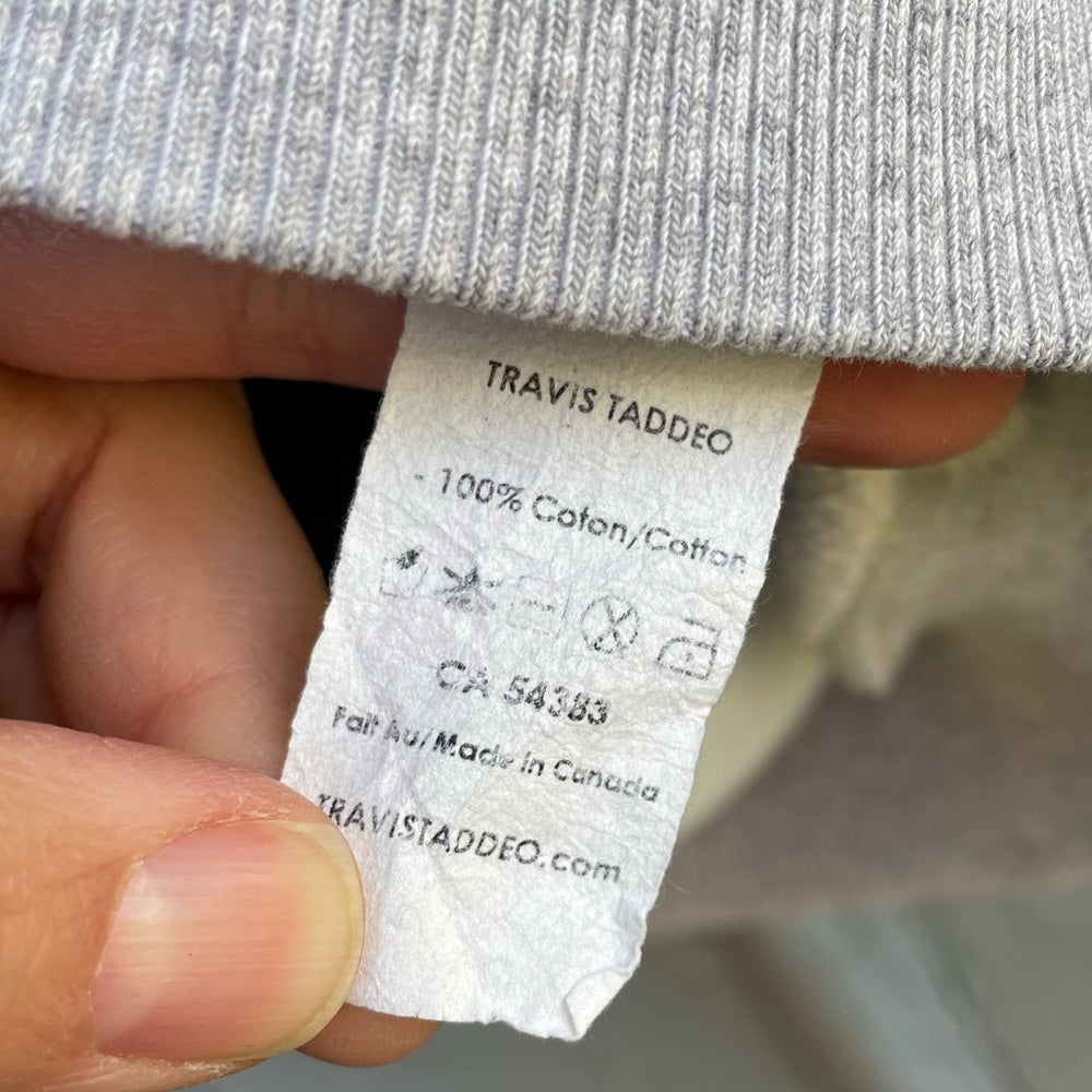 Travis Taddeo Flashback Sweater, size Small