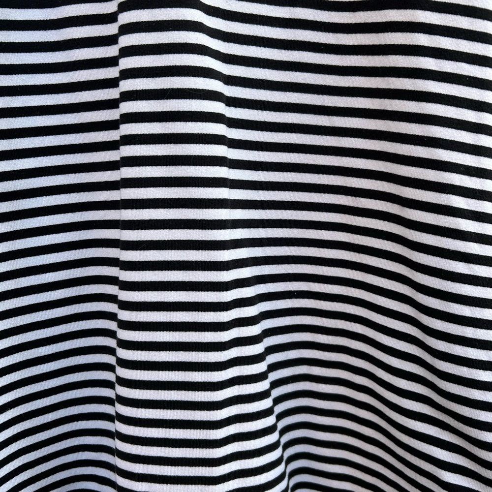 Lululemon b&w striped Cool Racerback tank, size 4,