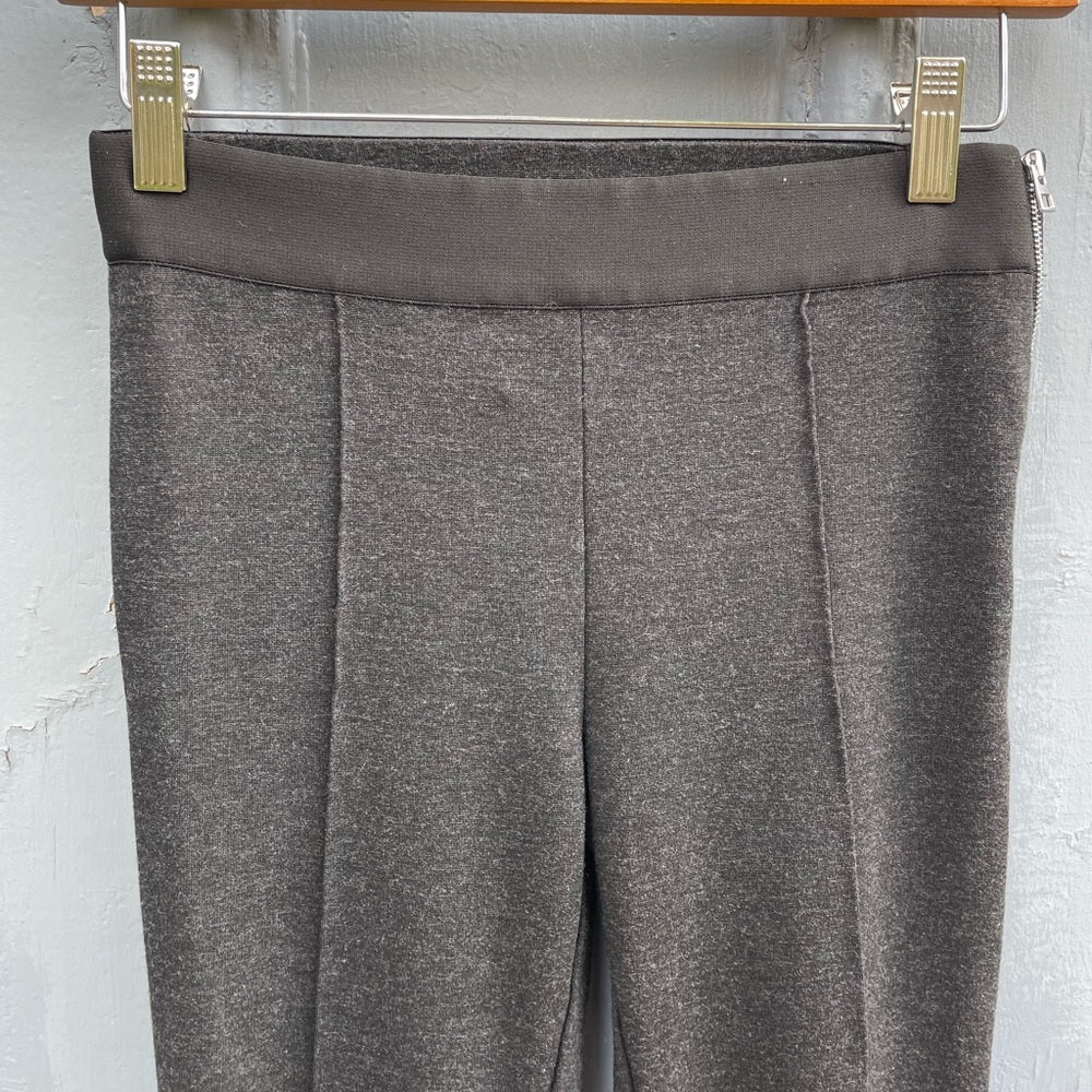 Everlane Dark Grey Stretch Ponte skinny pant, size 00