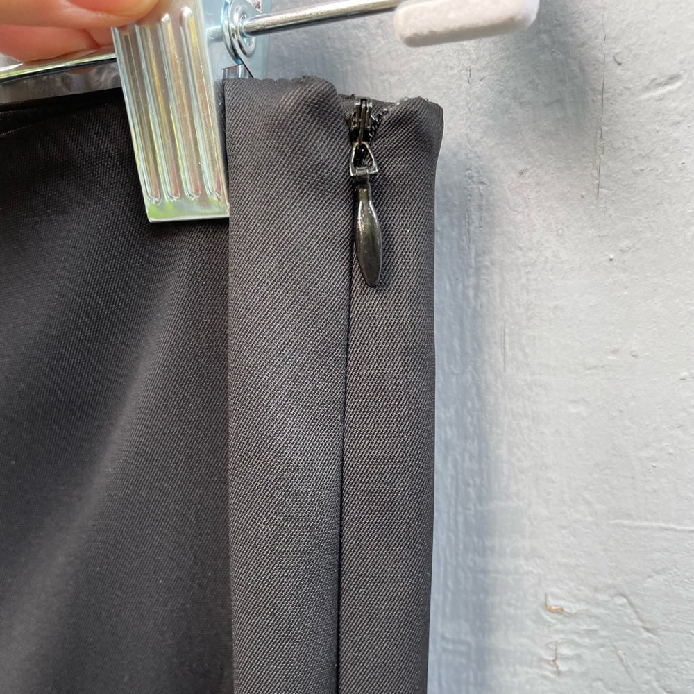 Moschino Black Slim Crop Pants, size 8 (fits small)